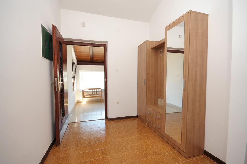 Apartament Vv プーラ 部屋 写真